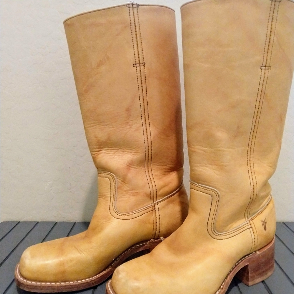 Campus boot by Frye 8 perfect neutral color